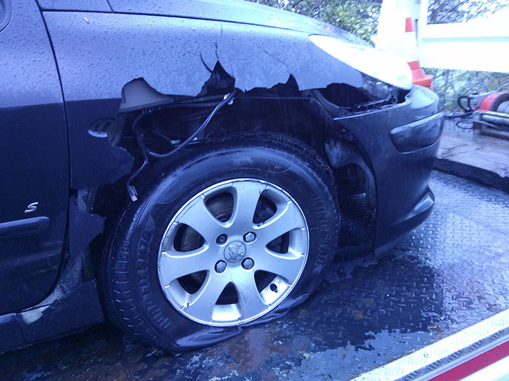 Biga Oto Kurtarıcı Hasarlı Araç Alım Satım jpg 